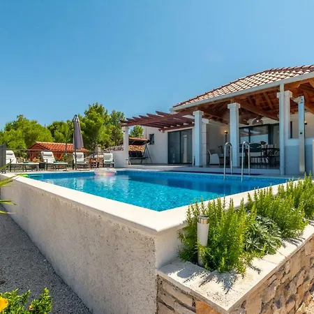 Villa Dada *