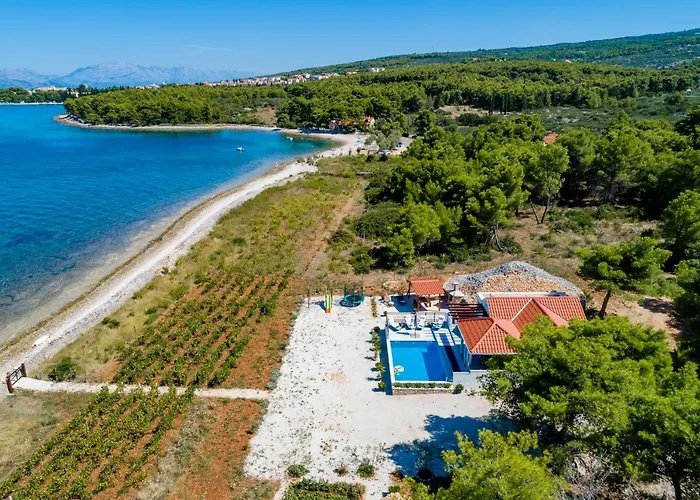 Dada Villa