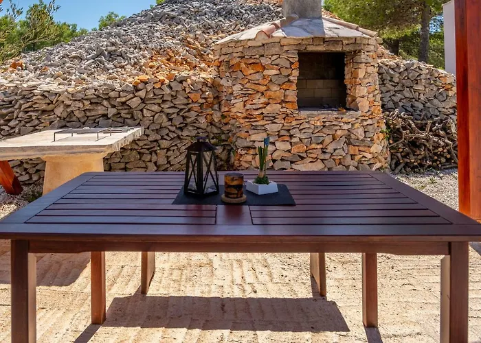 Dada Villa Supetar