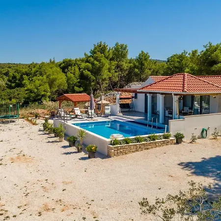 Villa Dada Supetar