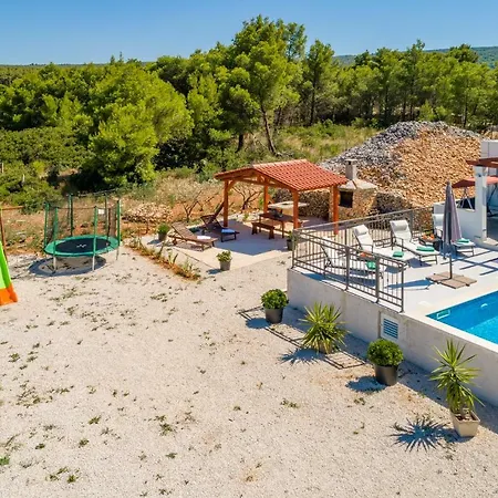 Villa Dada *